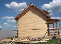 Торцевая сторона дома 7x8 из профилированного бруса