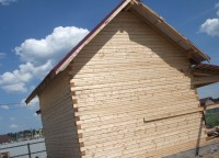 Торцевая сторона дома 7x8 из профилированного бруса