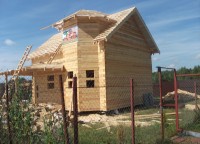 Гидроизолированна крыща дома из бруса 200x200